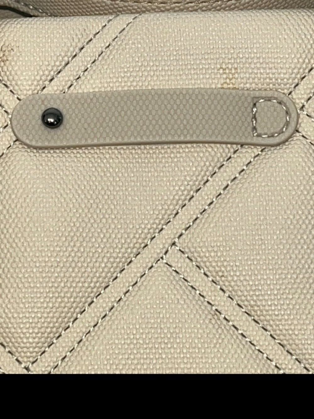 Lug Dory Medium Matte Luxe VL w/ Tote Handles - One Rub Spot on Handle See Pic - Picture 5 of 15